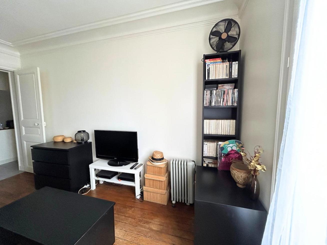 Cosy Studio - Proche Metro - 2 Voyageurs Apartment Levallois-Perret Luaran gambar